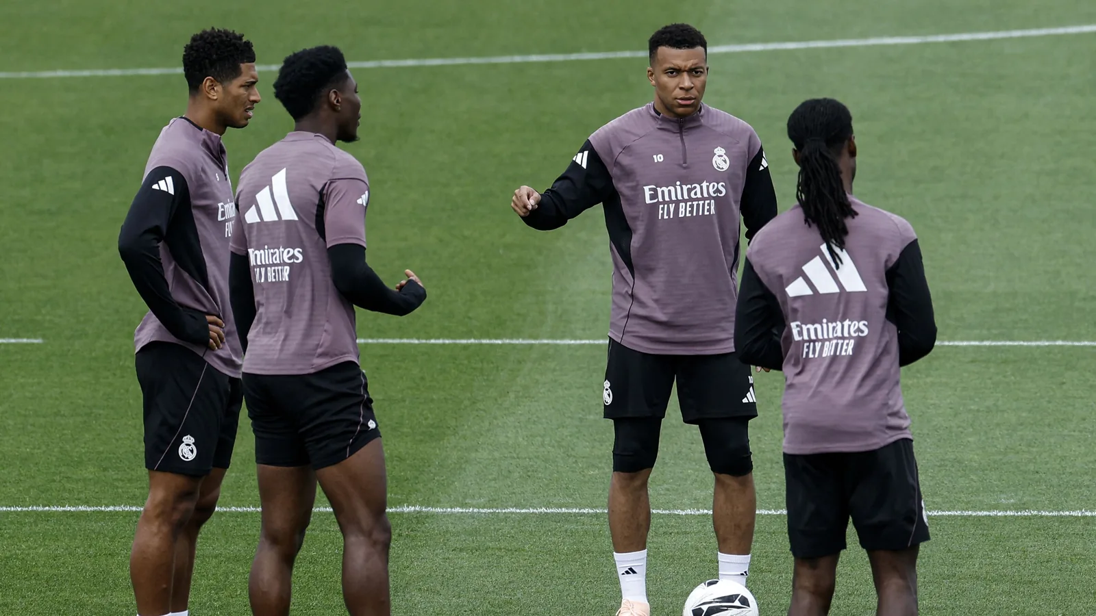 Man Utd handed Tchouameni boost - Friday's gossip