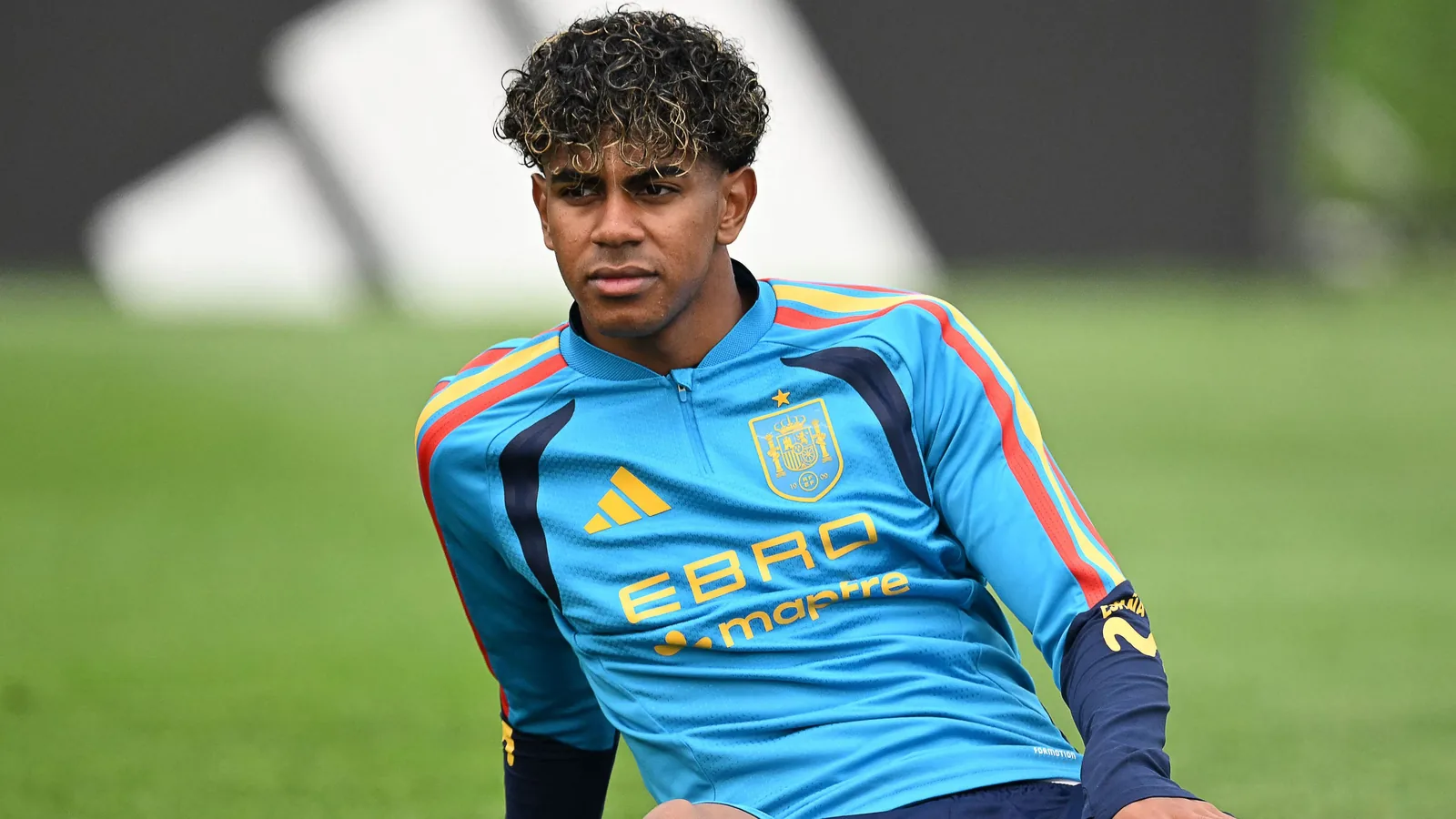 Spain's Yamal, Porro train apart but expected to be fit vs. Argentina - espn.in