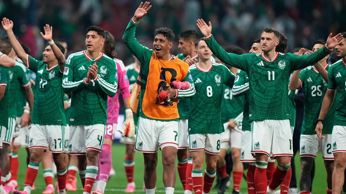 Mexico end World Cup knockout drought with last-32 win over Ecuador in Azteca cauldron