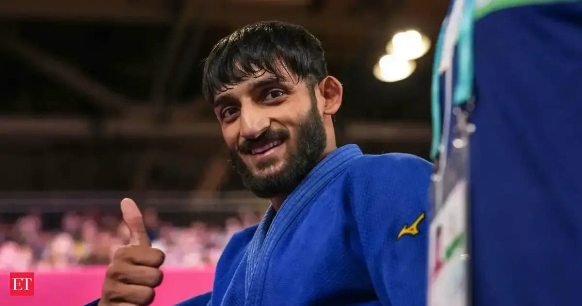 Commonwealth Games: India strike double gold in judo as Asmita Dey, Harsh Singh make history