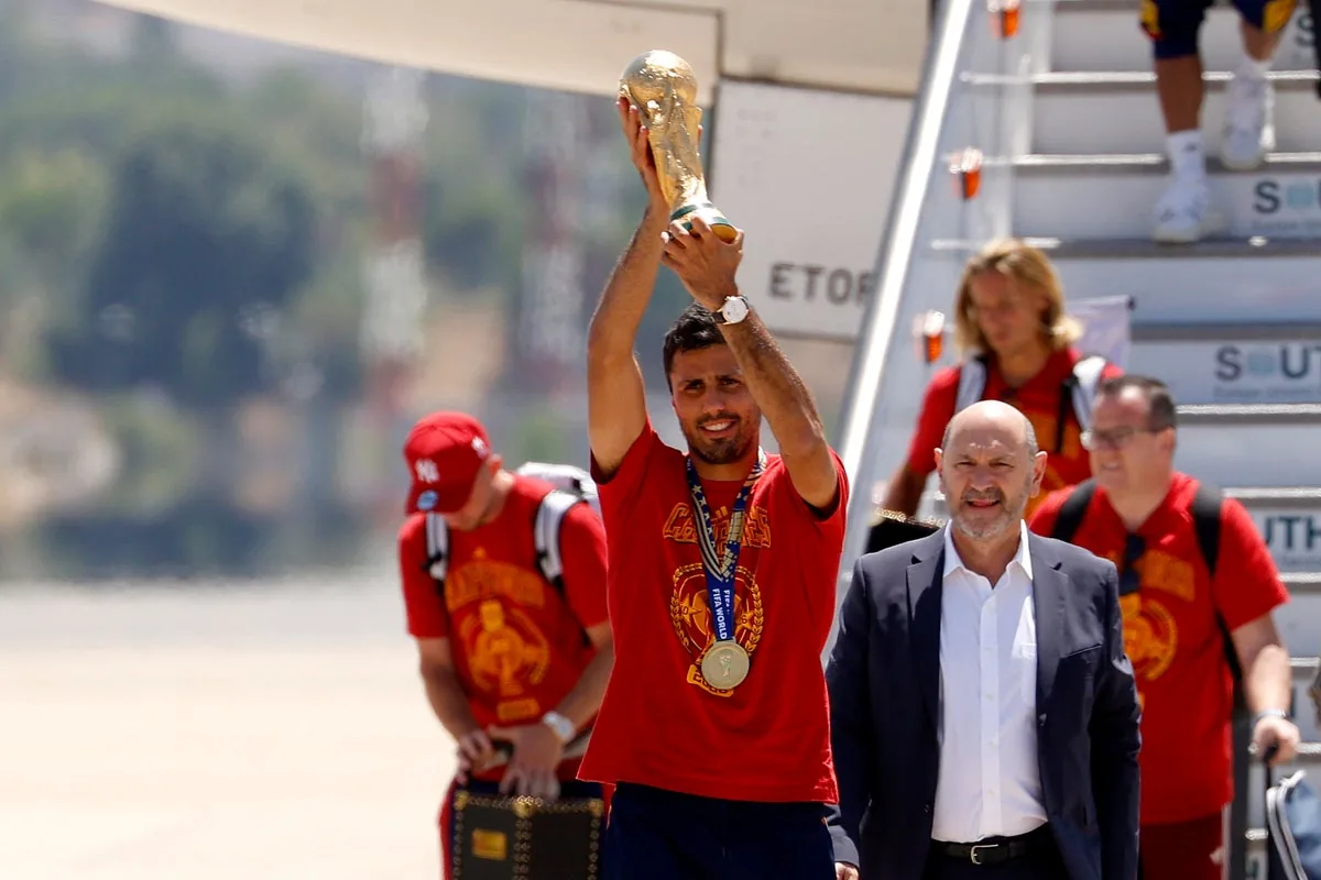 Spain v Argentina LIVE: World Cup champions arrive home to parade trophy as losers left in disgrace