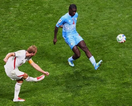 Harry Kane scores his second goal.